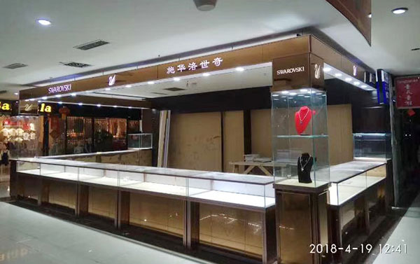 玻璃珠寶展柜,定制玻璃珠寶展示柜,珠寶柜采購(gòu),鴻鈦珠寶展柜廠家 玻璃珠寶展柜,定制玻璃珠寶展示柜,珠寶柜采購(gòu),鴻鈦珠寶展柜廠家