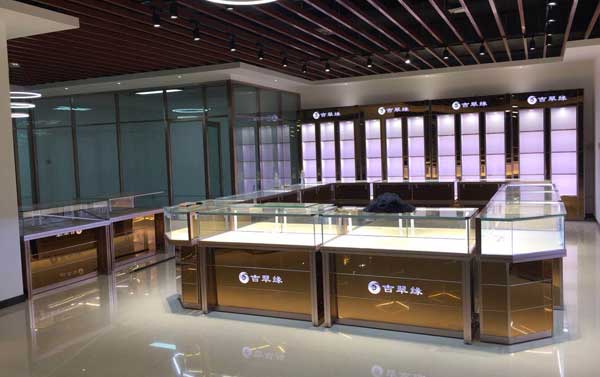 珠寶店收銀臺的設(shè)計符合三個硬性標(biāo)準(zhǔn) 珠寶店收銀臺的設(shè)計符合三個硬性標(biāo)準(zhǔn)