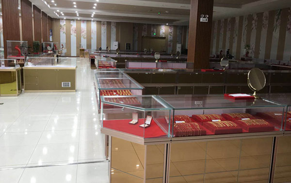 珠寶展示柜工廠選擇，關鍵詞看這三點