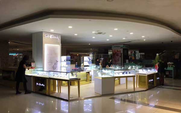 珠寶展示柜找哪個廠家定制最好？