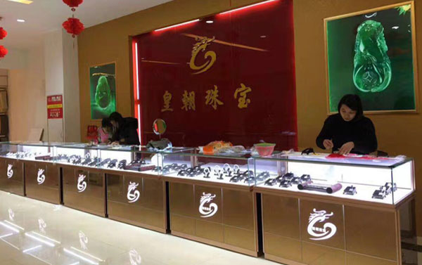 什么行業(yè)一般會使用精品展柜？