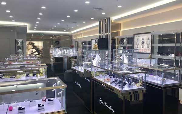 多功能珠寶展示柜使用壽命是否足夠長(zhǎng)久